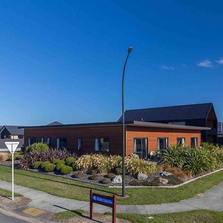 Great Views From New 2 Bedroom Apartment Te Anau Exterior photo
