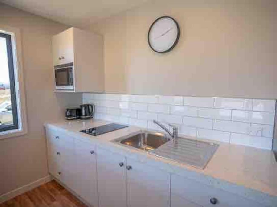 Great Views From New 2 Bedroom Apartment Te Anau Exterior photo
